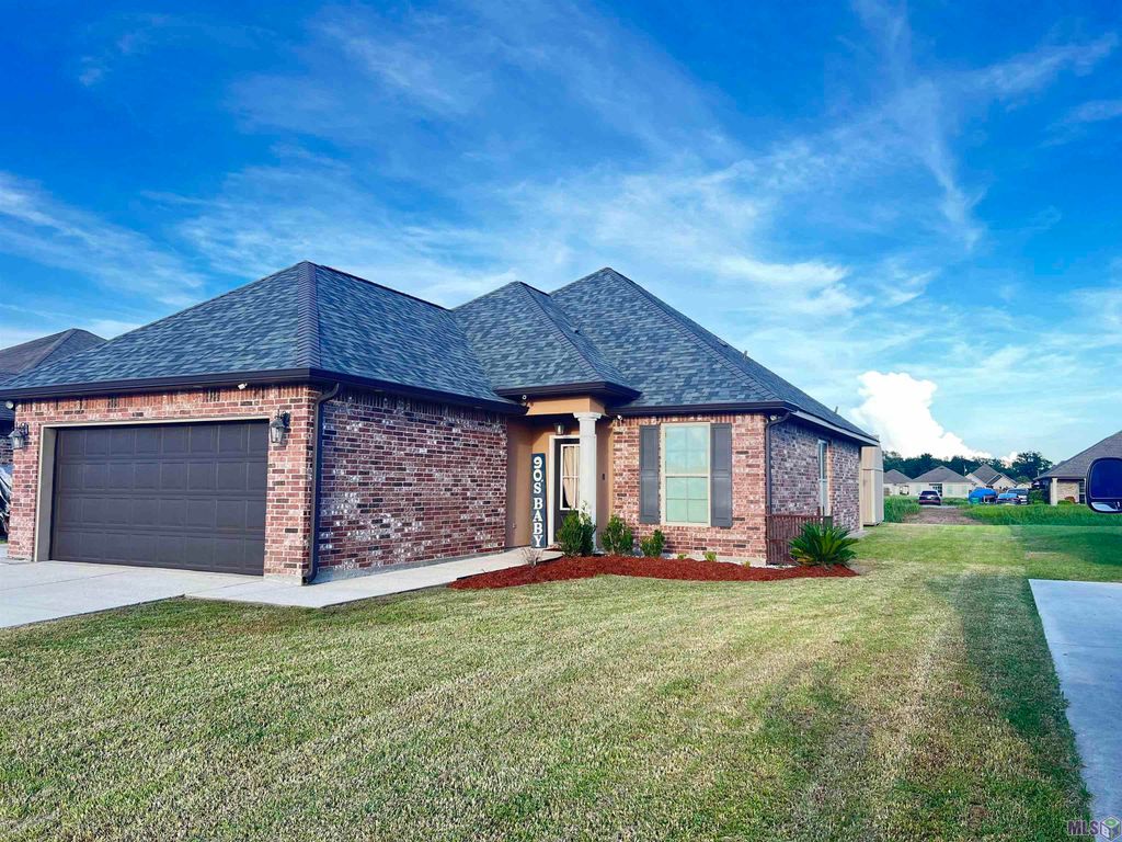 150 Petal Avenue, Thibodaux, LA 70301