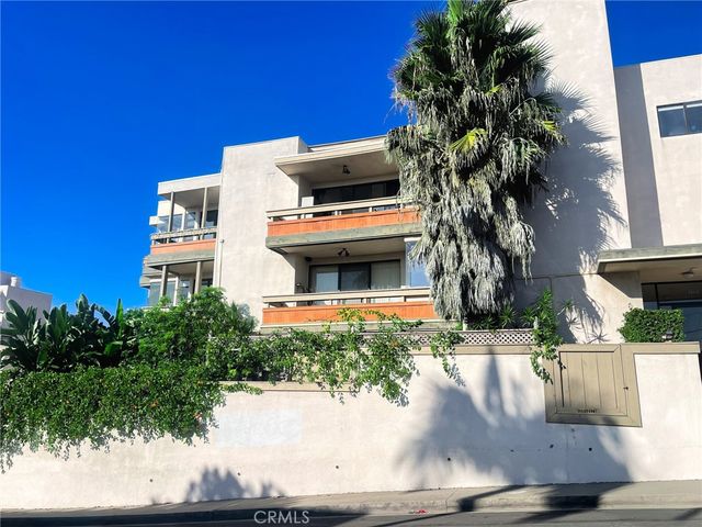 2575 E 19th Street 17, Signal Hill, CA 90755