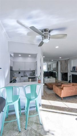 2575 E 19th Street 17, Signal Hill, CA 90755