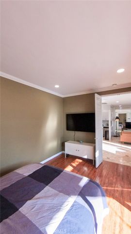 2575 E 19th Street 17, Signal Hill, CA 90755