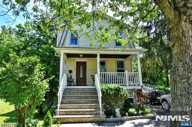 257 Epps Avenue, Englewood, NJ 07631