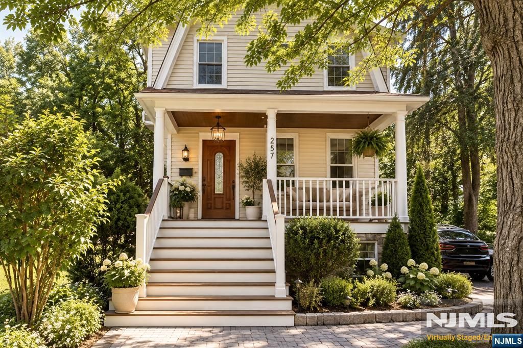 257 Epps Avenue, Englewood, NJ 07631