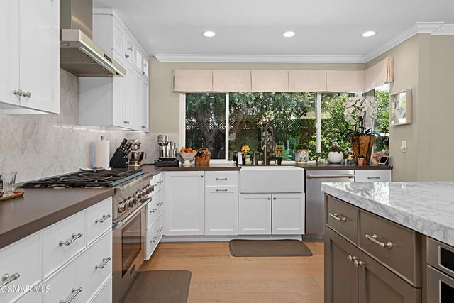 1574 Devonshire Avenue, Westlake Village, CA 91361