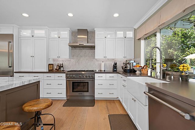1574 Devonshire Avenue, Westlake Village, CA 91361