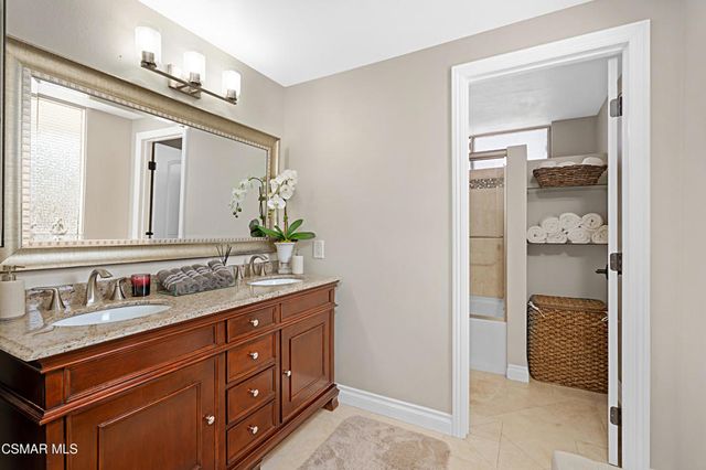1574 Devonshire Avenue, Westlake Village, CA 91361