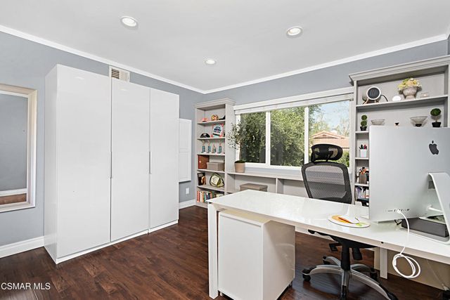 1574 Devonshire Avenue, Westlake Village, CA 91361