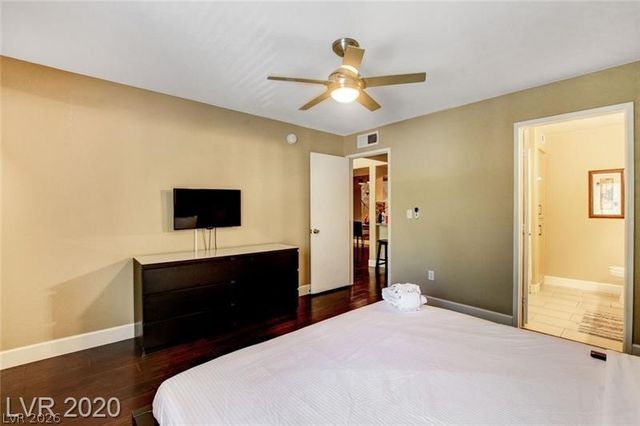 950 Seven Hills Drive 2524, Henderson, NV 89052