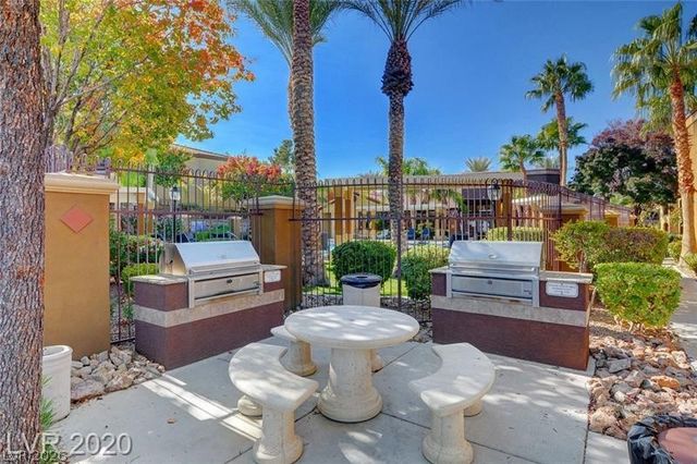 950 Seven Hills Drive 2524, Henderson, NV 89052