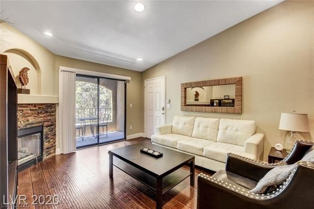 950 Seven Hills Drive 2524, Henderson, NV 89052