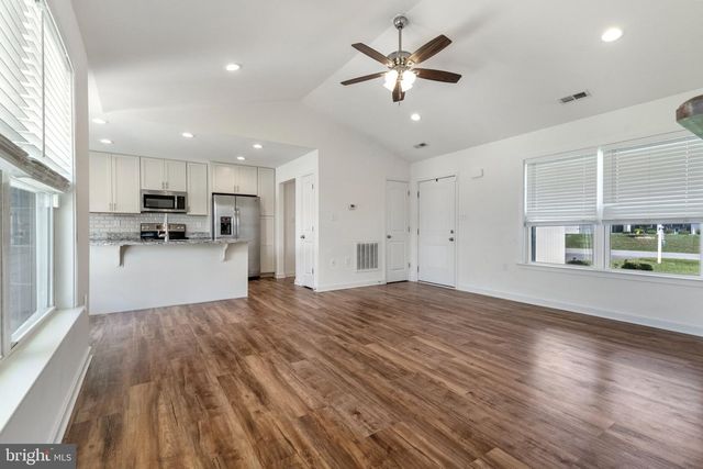 44 ARISTIDES WAY, Martinsburg, WV 25404