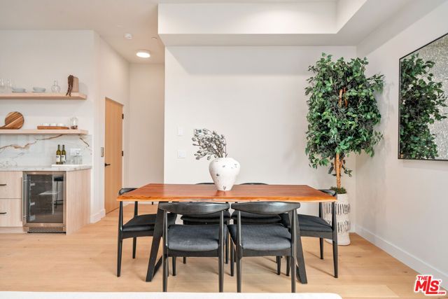 1859 Barry Avenue, Los Angeles, CA 90025