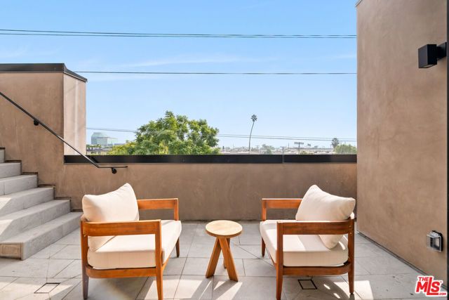 1859 Barry Avenue, Los Angeles, CA 90025