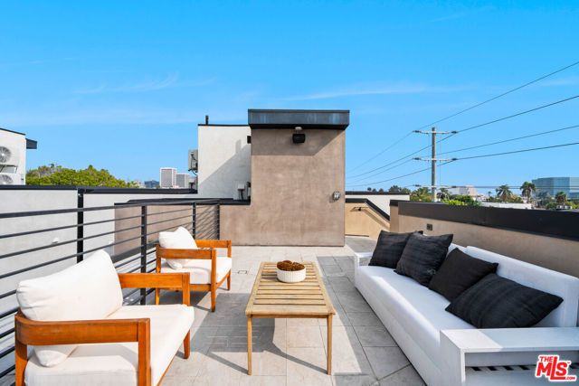 1859 Barry Avenue, Los Angeles, CA 90025