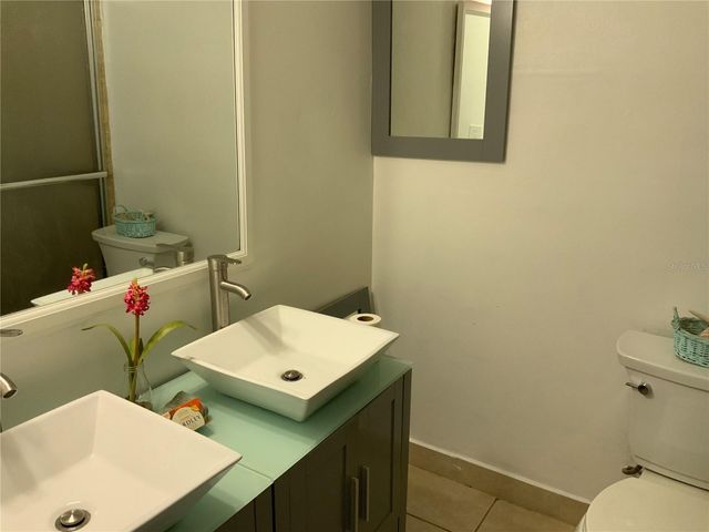 4011 WESTMINSTER DRIVE, Sarasota, FL 34241