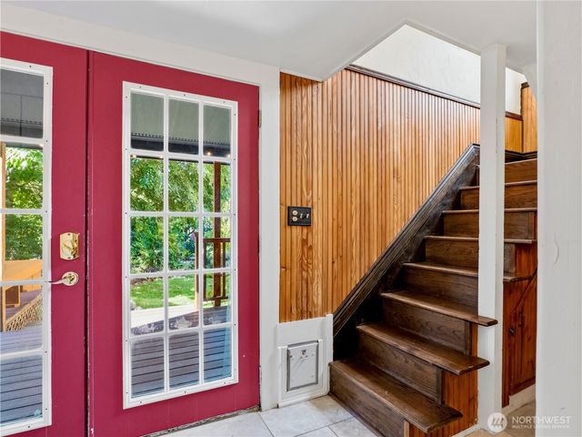 1918 S Waite Street, Seattle, WA 98144