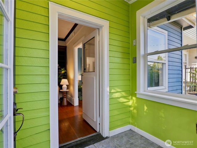 1918 S Waite Street, Seattle, WA 98144