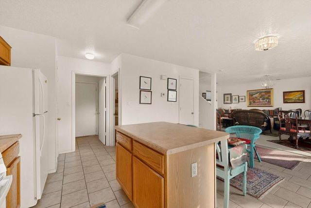 509 Whisper Drive SW, Albuquerque, NM 87121