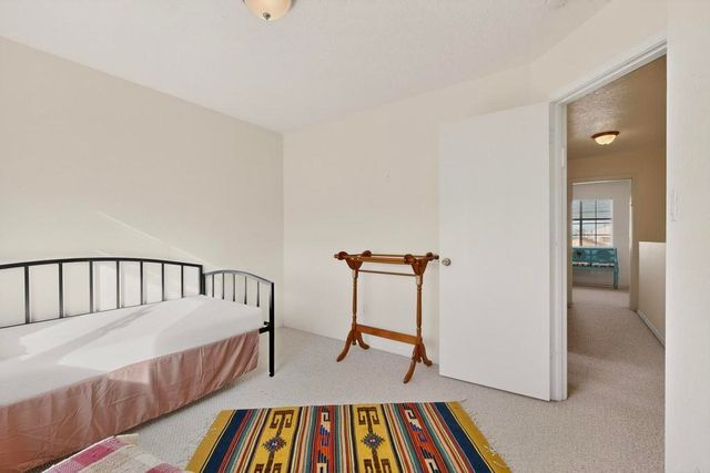 509 Whisper Drive SW, Albuquerque, NM 87121