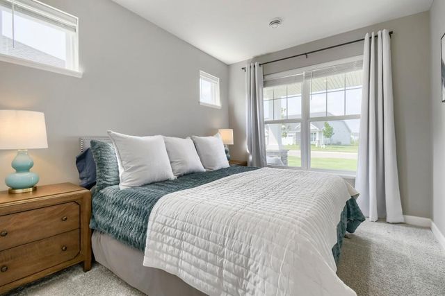12504 Waterside Court, Rogers, MN 55374