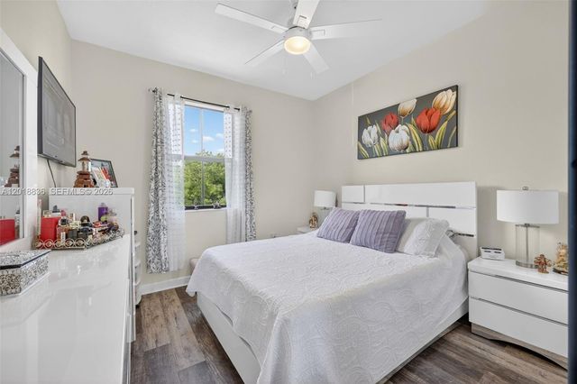 2542 NE 1st St, Homestead, FL 33033