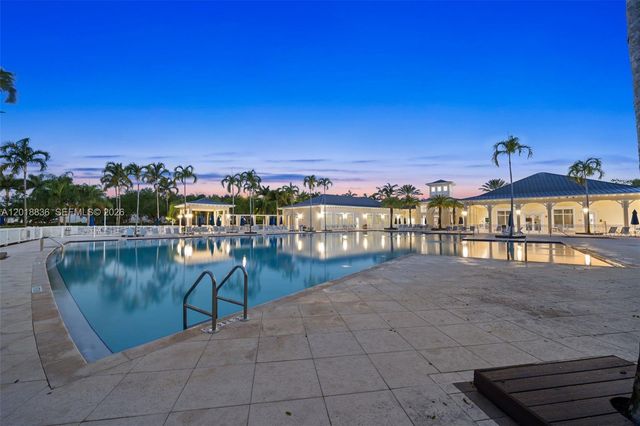 2542 NE 1st St, Homestead, FL 33033