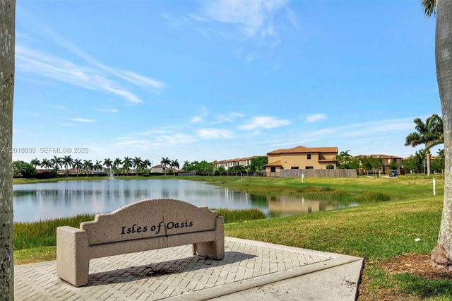 2542 NE 1st St, Homestead, FL 33033