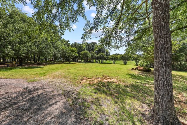 232 Magnus Road, Denison, TX 75021