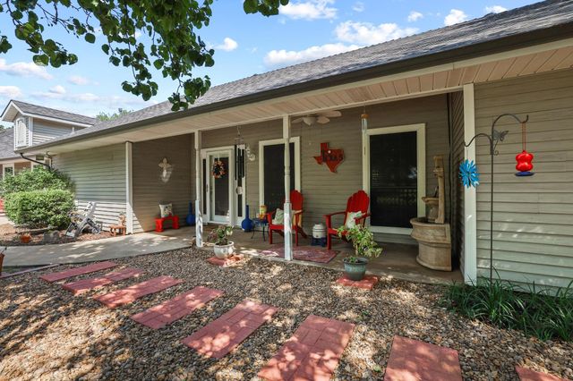 232 Magnus Road, Denison, TX 75021