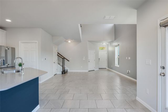 913 Boatswain WAY 195, Austin, TX 78748