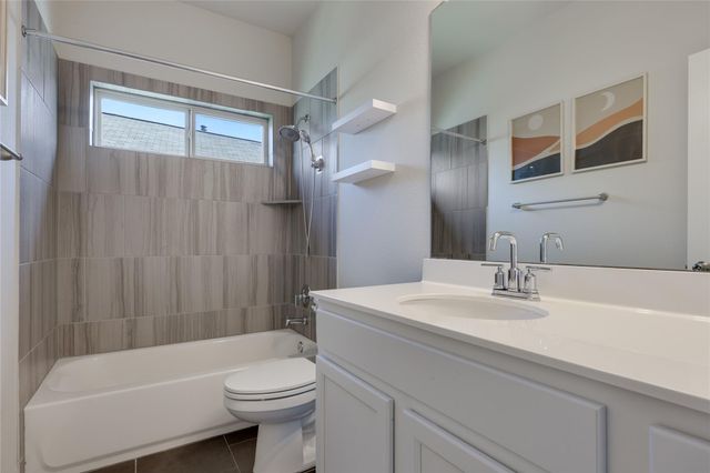 913 Boatswain WAY 195, Austin, TX 78748