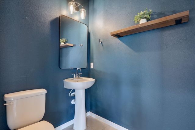 913 Boatswain WAY 195, Austin, TX 78748