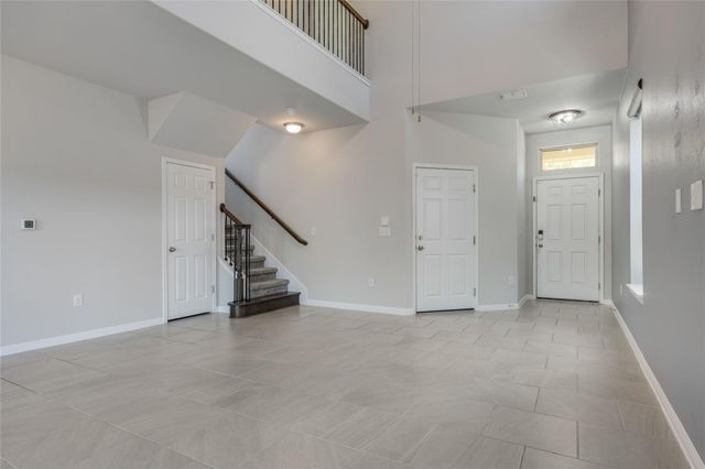 913 Boatswain WAY 195, Austin, TX 78748