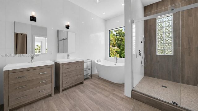 1895 NE 118th Road, North Miami, FL 33181