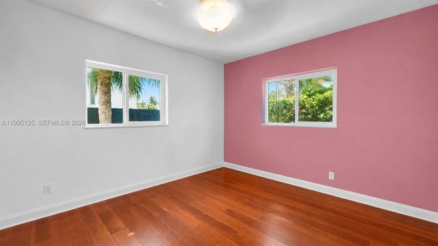 1895 NE 118th Road, North Miami, FL 33181