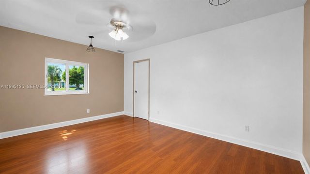 1895 NE 118th Road, North Miami, FL 33181