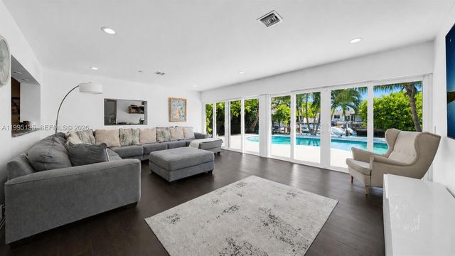 1895 NE 118th Road, North Miami, FL 33181