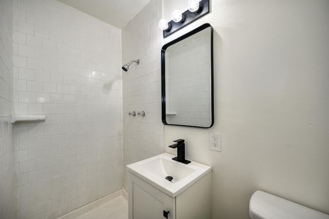 2233 Babette Way, Sacramento, CA 95832