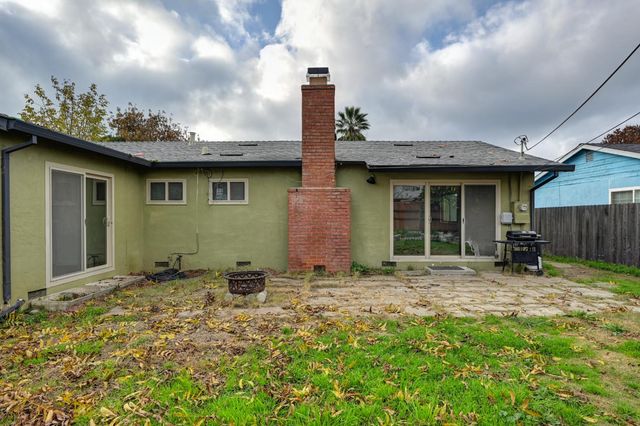 2233 Babette Way, Sacramento, CA 95832