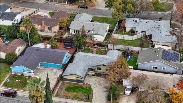 2233 Babette Way, Sacramento, CA 95832