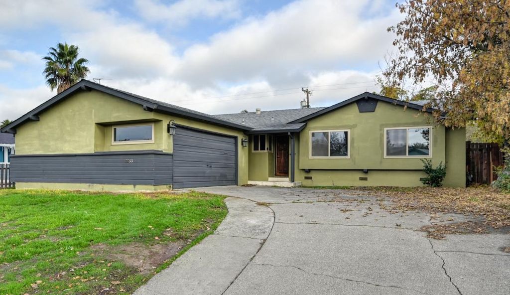 2233 Babette Way, Sacramento, CA 95832