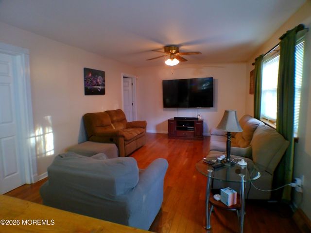 12 Persimmon Drive, Jackson, NJ 08527