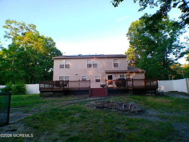 12 Persimmon Drive, Jackson, NJ 08527