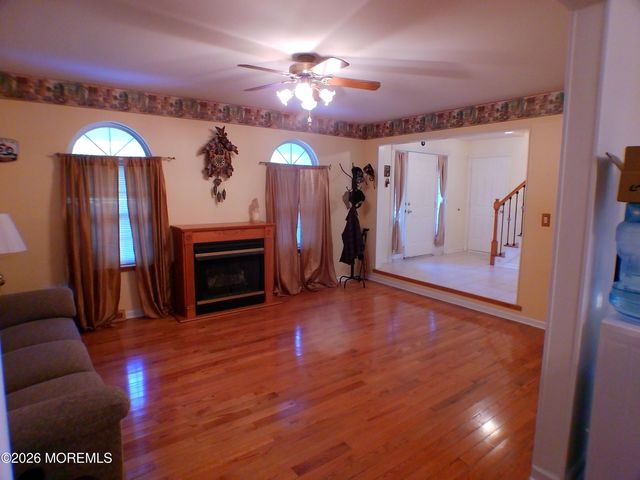 12 Persimmon Drive, Jackson, NJ 08527