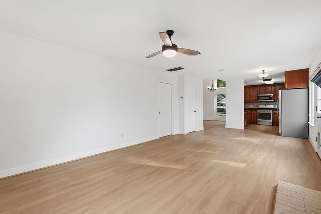 1201 Deer Grove DR, Cedar Park, TX 78613