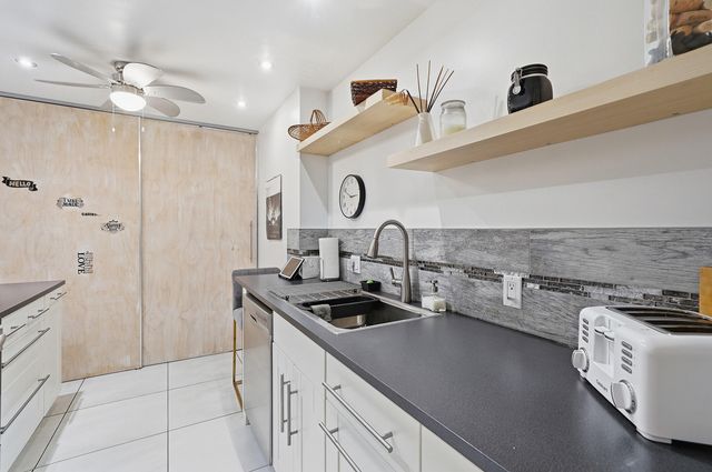 4330 Hillcrest Drive 804, Hollywood, FL 33021