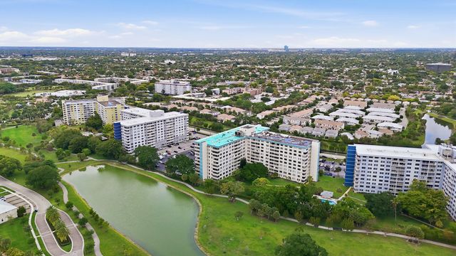 4330 Hillcrest Drive 804, Hollywood, FL 33021