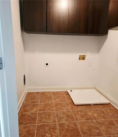 5710 Swift Creek Court, Suwanee, GA 30024
