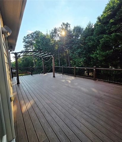 5710 Swift Creek Court, Suwanee, GA 30024