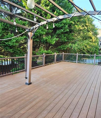5710 Swift Creek Court, Suwanee, GA 30024