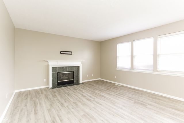 344 W Columbine Lane, Westfield, IN 46074